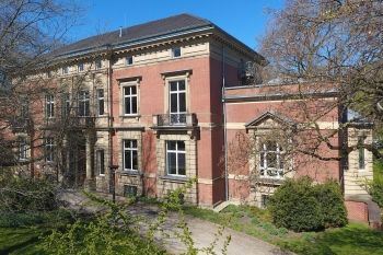 Villa Post 